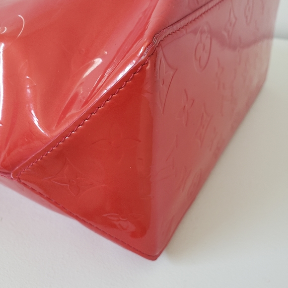 Louis Vuitton The Reade Tall MM Vernis LV Monogram purse - Picture 3 of 13